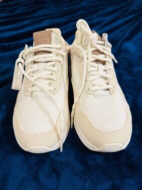 Clarks Coastlite Lo Leather Sneakers Mens Size US 8 M Off White NWOB